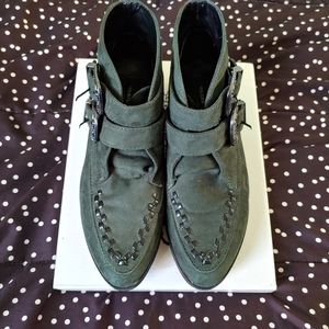 Forever 21 Pointed Toe Creeper Boots